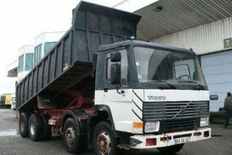   Volvo FL10-49 8X4