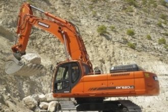   Doosan DX520LC