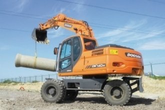   Doosan DX140W