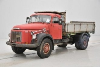   Volvo N88.179 4x2