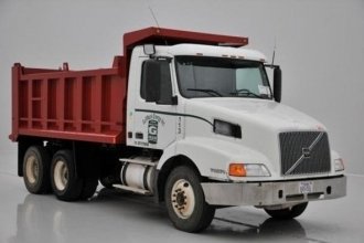   Volvo VNL 370 6X4