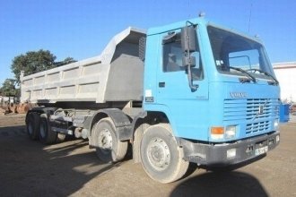   Volvo FL10.360 8x4