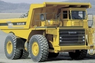   Volvo Euclid R220