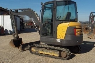 - Volvo EC35C