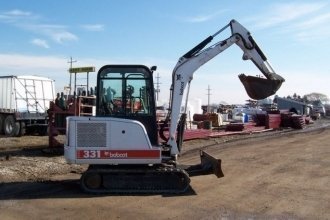 - Bobcat 331