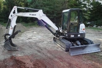 - Bobcat E50