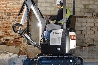 - Bobcat E10