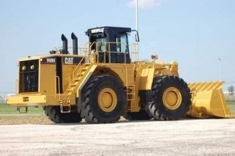   CAT 990H