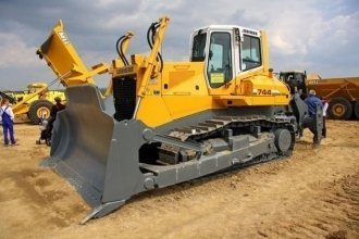   Liebherr PR 744 LITRONIC