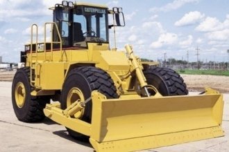   CAT 824H