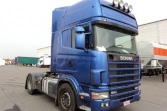   Scania R124LA 4x2