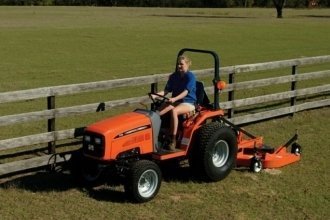   Agcotractors ST28