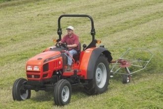   Agcotractors ST60A