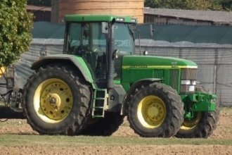   John Deere 7710