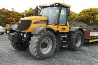   JCB 3220