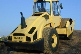   BOMAG BW 211 PD-4