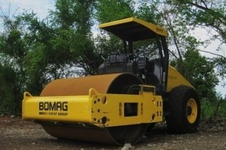   BOMAG BW 212 D-40