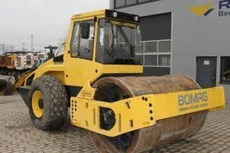   BOMAG BW 213 DI-4 BVC