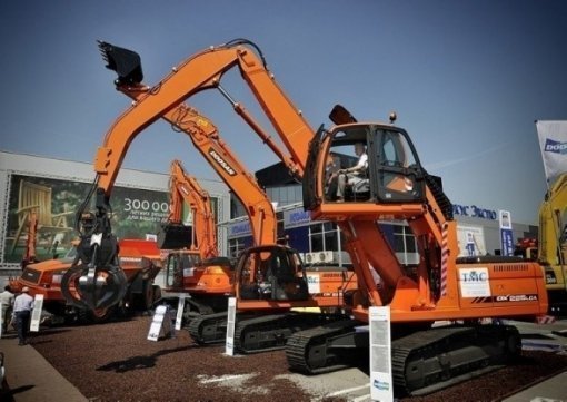 DX225LCA MH