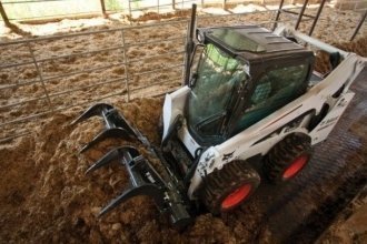  - Bobcat S590