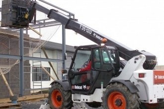   Bobcat T35120