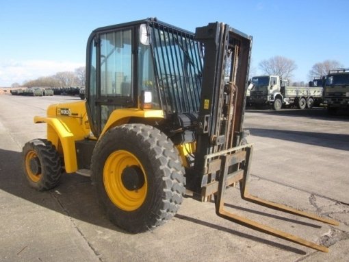 JCB 930