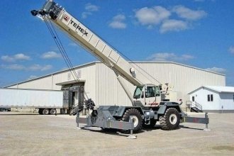   Terex RT 670