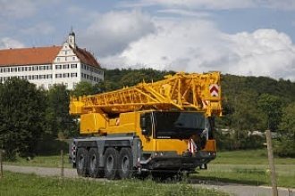   Liebherr LTM 1070-4.2