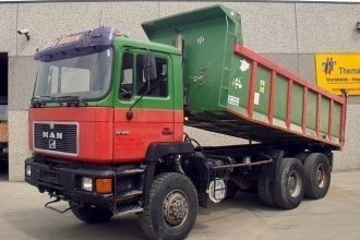  MAN 27.372 6x4