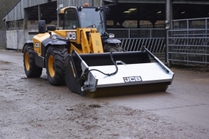 JCB     