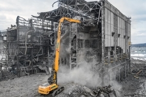  Liebherr       