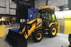  JCB   -      