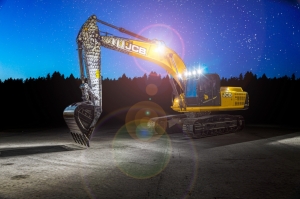      JCB JS 305 LC IRON MONSTER