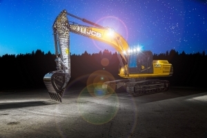      JCB JS 305 LC IRON MONSTER