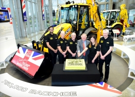  JCB  750- -