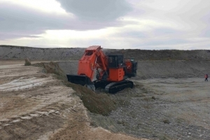        Hitachi EX2600E-6