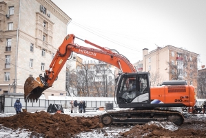     : - Hitachi ZX210LCN-5A