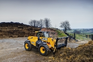    JCB       