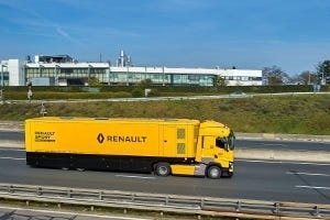   Renault Trucks T-    Renault -1  
